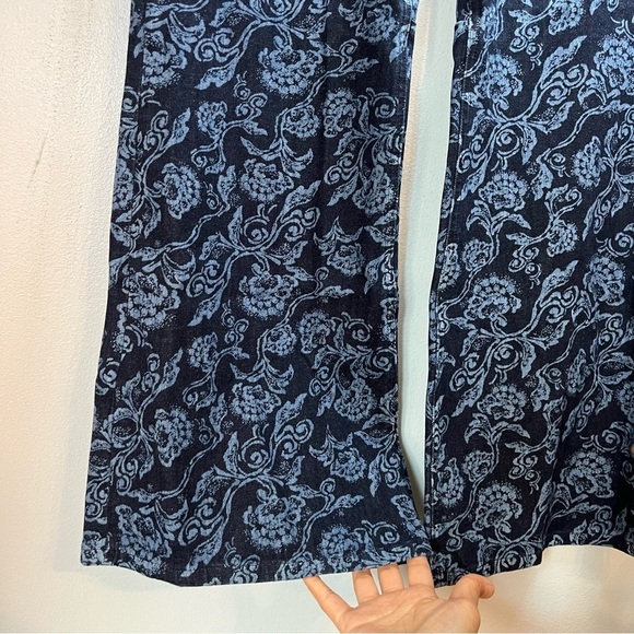 Soft Surroundings Floral Wide Leg Flare Pull on Pants Women's Size L Boho Bell - Picture 6 of 13